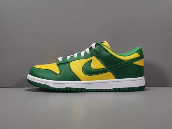 NIKE DUNK LOW BRAZIL