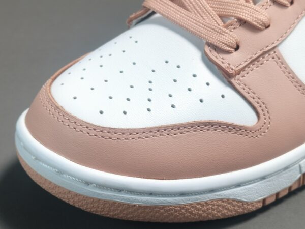 NIKE DUNK LOW ROSE WHISPER - Imagen 7