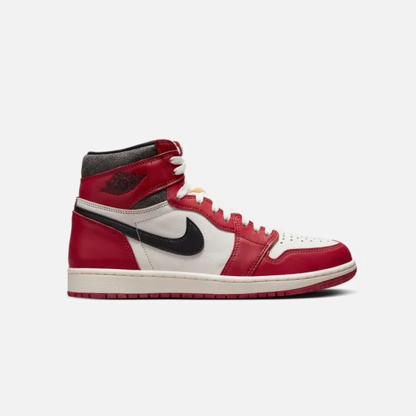 NIKE JORDAN 1 RETRO HIGH OG CHICAGO LOST & FOUND - Imagen 8