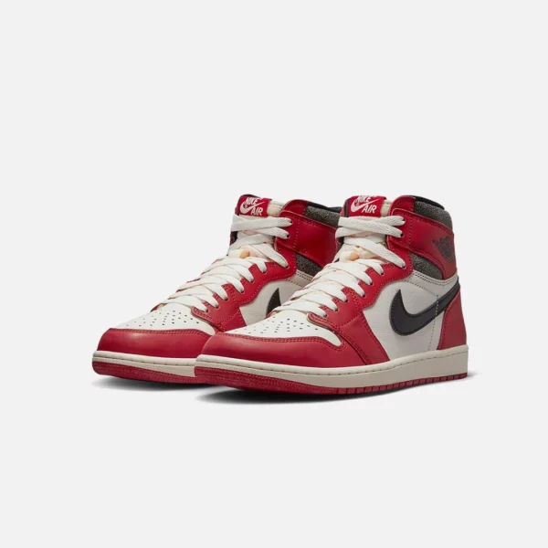 NIKE JORDAN 1 RETRO HIGH OG CHICAGO LOST & FOUND - Imagen 7