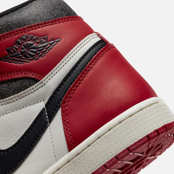 NIKE JORDAN 1 RETRO HIGH OG CHICAGO LOST & FOUND - Imagen 3