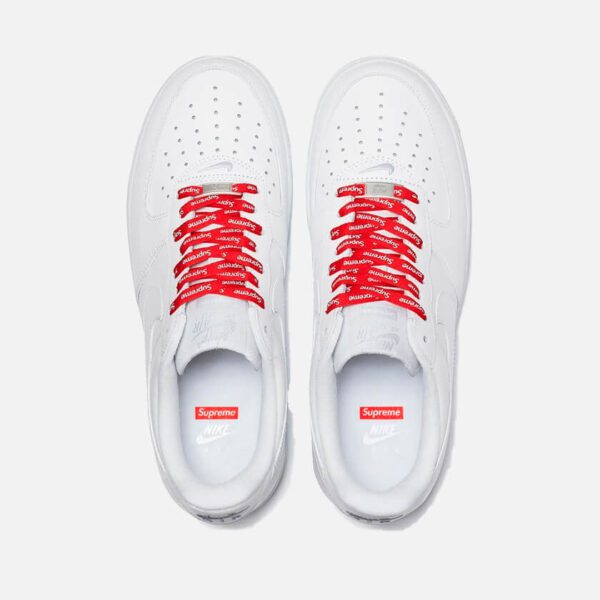 NIKE AIR FORCE 1 LOW SUPREME WHITE - Imagen 2