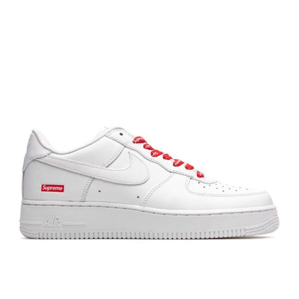 NIKE AIR FORCE 1 LOW SUPREME WHITE - Imagen 4