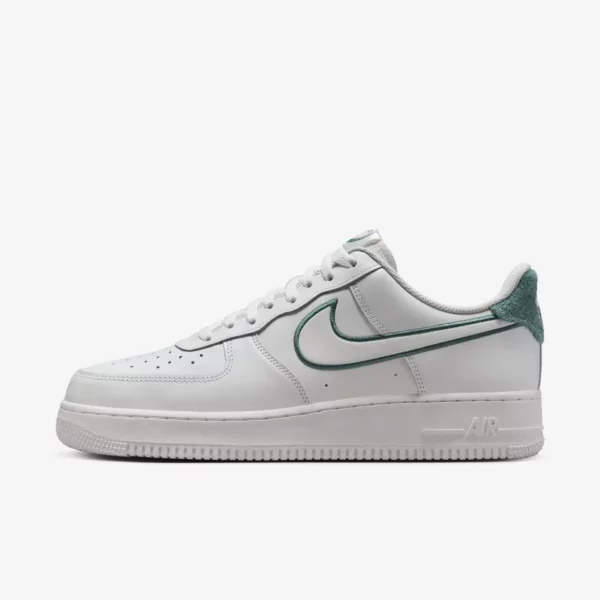 Nike Air Force 1 '07 LV8 BLANCO