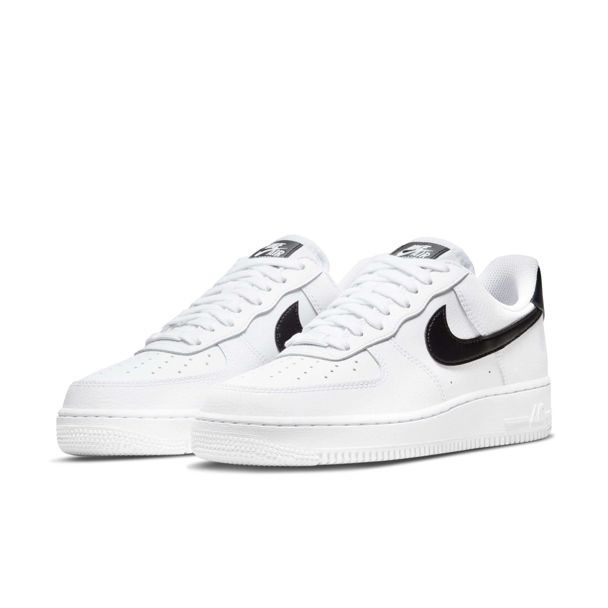 NIKE AIR FORCE 1 '07 WHITE/BLACK - Imagen 2
